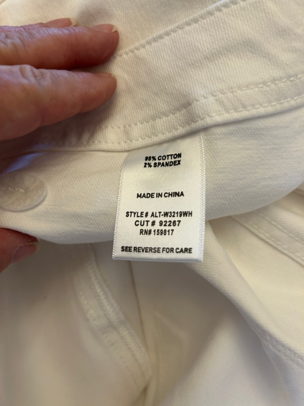 Altar’d Stare White Wide-Leg Raw Hem Jeans Size 30 EUC - Picture 6 of 7
